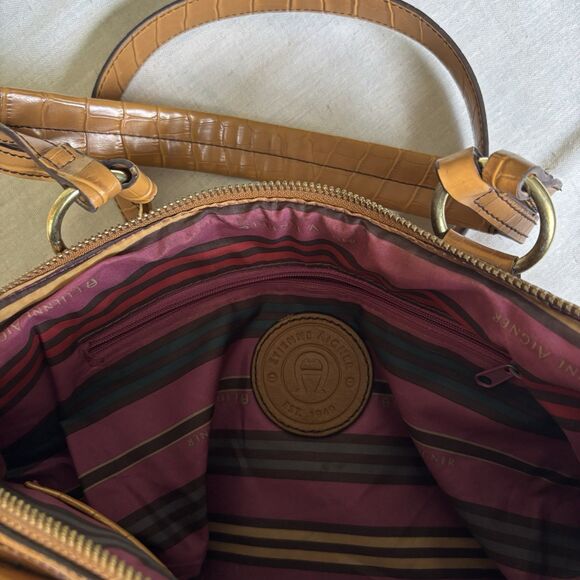 Etienne Aigner Jessie Satchel Bag Honey Lehny Leather Purse #80126 - Picture 4 of 10